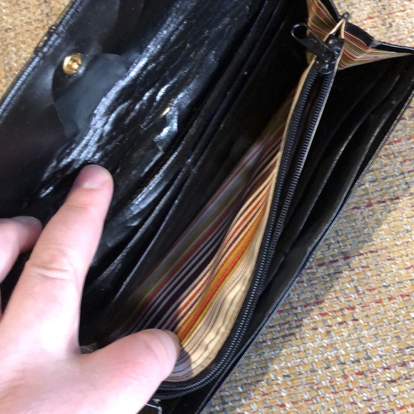 Etienne Aigner Black Calfskin Leather Silk Lining Full Size Snap Wallet Wristlet - Picture 5 of 15